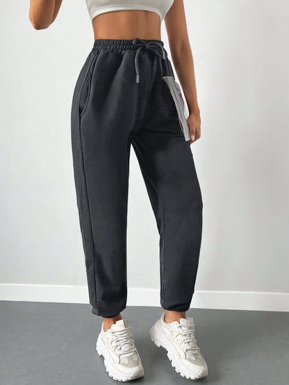 Lora - Cozy Street Joggers