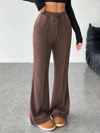 Lorena - Timeless Chic Pants