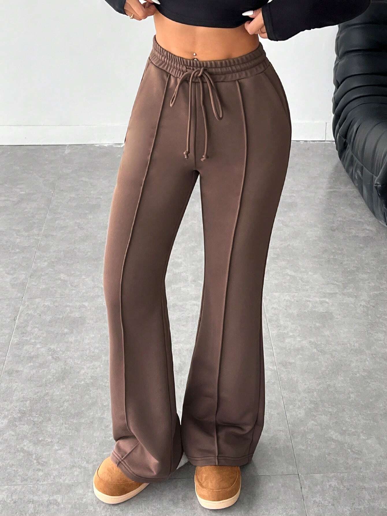 Lorena - Timeless Chic Pants