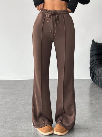 Lorena - Timeless Chic Pants