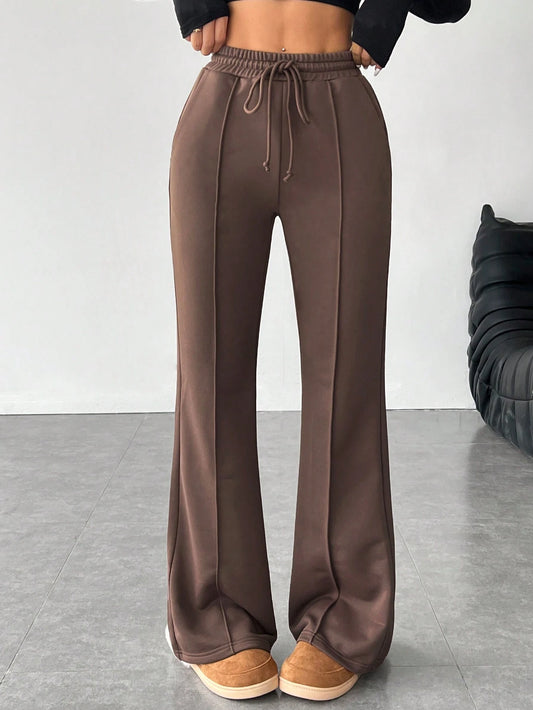Lorena - Timeless Chic Pants