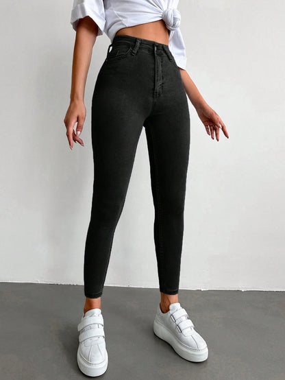 Laurene - Sharp Curve Jeans
